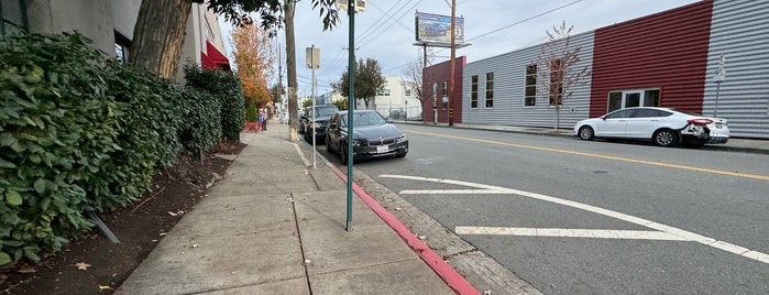 City of Emeryville is one of San Francisco Bay Area municipalities.