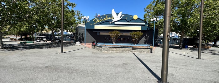 Shoreline Amphitheatre is one of Gabe_Cera's Saved Places.