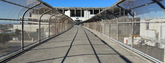 Oakland Coliseum Amtrak Station (OAC) is one of Work.