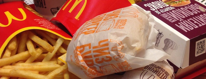 McDonald's is one of Tempat yang Disukai Jula.