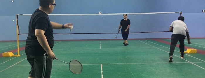 Sunsuria-Pioneer Badminton Center is one of Lieux qui ont plu à Tracy.