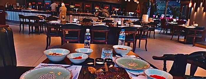Meat Moot Luxury is one of Yemek istanbul avrupa.