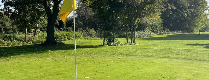 Lee Valley Golf Course is one of London Sports.