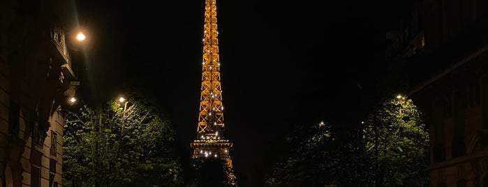 Canopy by Hilton Paris Trocadero is one of Paris gourmet.
