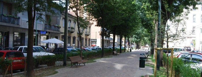 Corso Verona 5 is one of "La donna di troppo" - Enrico Pandiani.