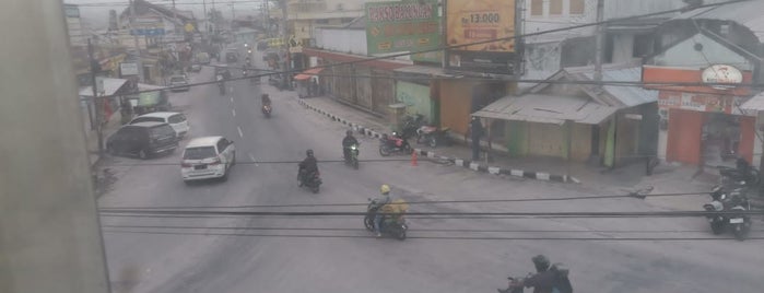 Magelang is one of Lieux qui ont plu à Nur.