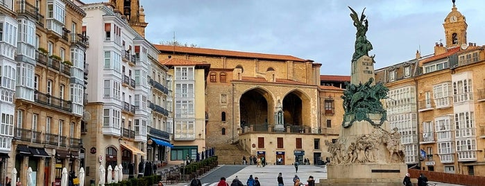 Plaza de la Virgen Blanca / Andre Maria Zuriaren Plaza is one of Vitoria-Gasteiz 2019.