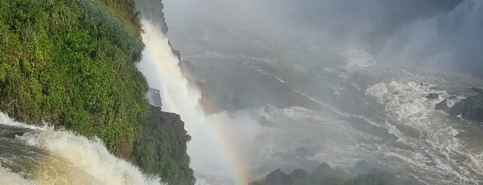 Garganta del Diablo is one of Cataratas.