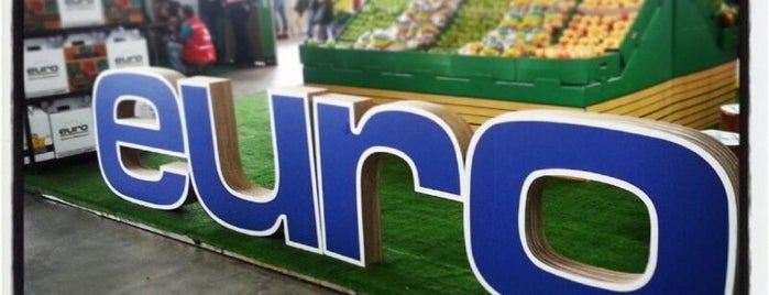 EURO Supermercado is one of Lugares favoritos de Jose.