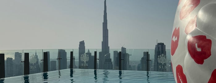 Privilege Pool Bar is one of Dubai L.