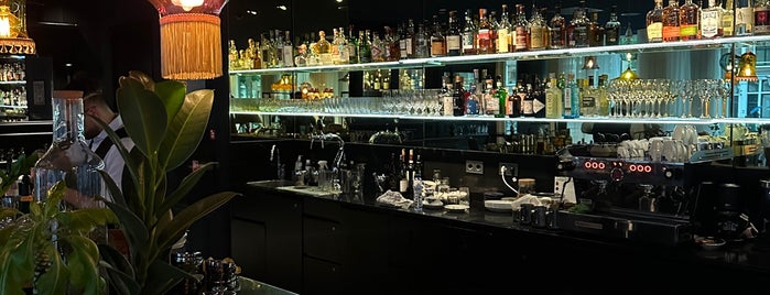 Bluespoon Bar is one of Lieux sauvegardés par Michael.