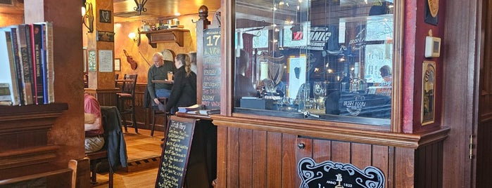 The Irish Harp Pub is one of Favorite Restaurants.