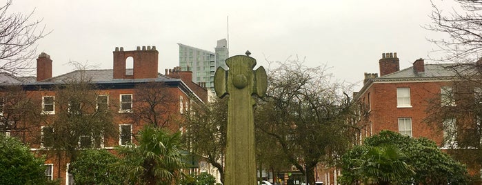 St John's Gardens is one of Mánchester.