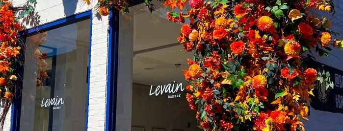 Levain Bakery is one of 🇺🇸 Washington, D.C. | Hotspots.