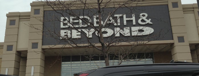 Bed Bath & Beyond is one of Shopping!!.