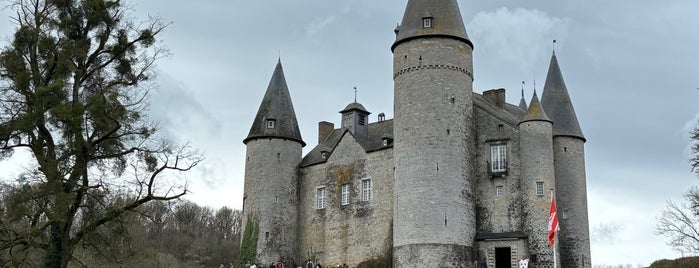 Château de Vêves is one of Waterloo Dinant Nevilles.