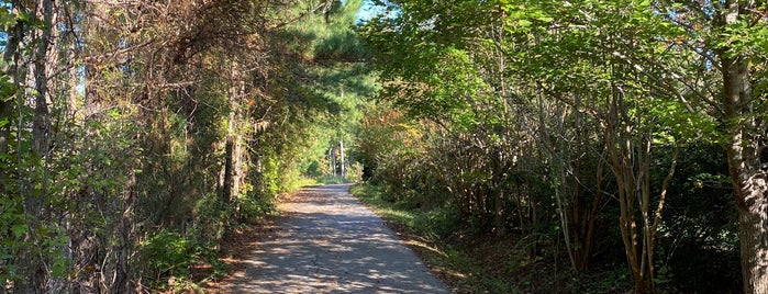 Indian Creek Greenway and Trailhead is one of Morrisville Hot Spots.