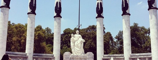 Monumento a los Niños Héroes is one of Mexiko-Stadt / Mexiko.