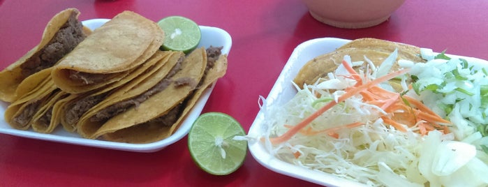 Taquería Tlaquepaque is one of Keep and eye on:.