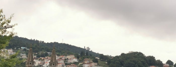 Centro Histórico de Guimarães is one of Guimaraes.
