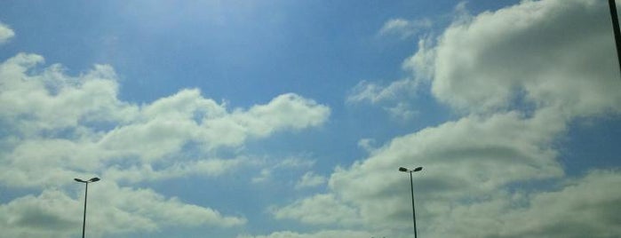 Blue Roundabout is one of Ahmed'in Beğendiği Mekanlar.