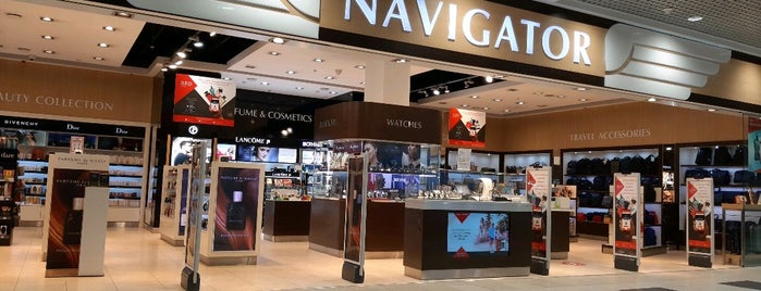 Navigator-perfume&cosmetics, watches, leater goods is one of สถานที่ที่ Draco ถูกใจ.