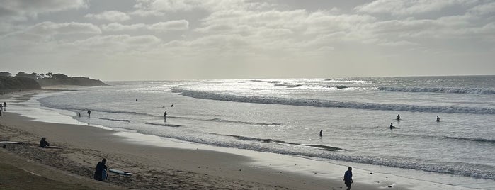 Torquay Surf Beach is one of Australia - Must do.