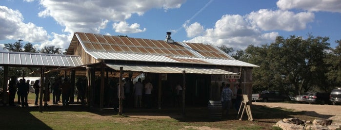 Stanley's Farmhouse Pizza is one of Austin Pizzeria's.