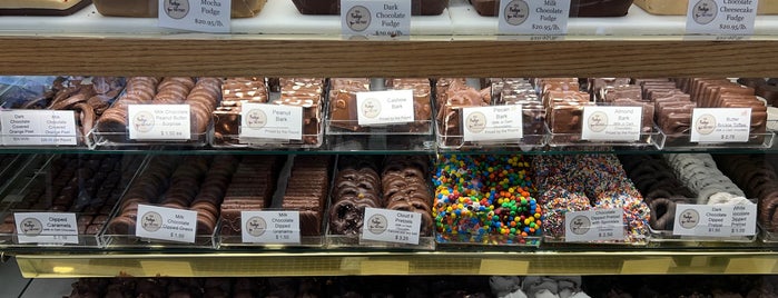 The Dahlonega Fudge Factory is one of Dahlonega.