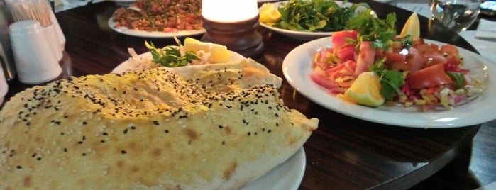 Mercan Et & Balık Restaurant is one of Tempat yang Disimpan M Salih YAŞAR .