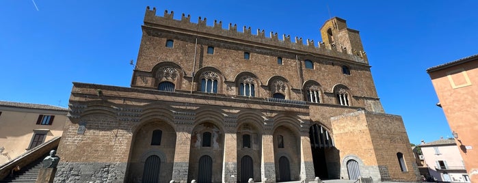 Piazza del Popolo is one of Орвието.