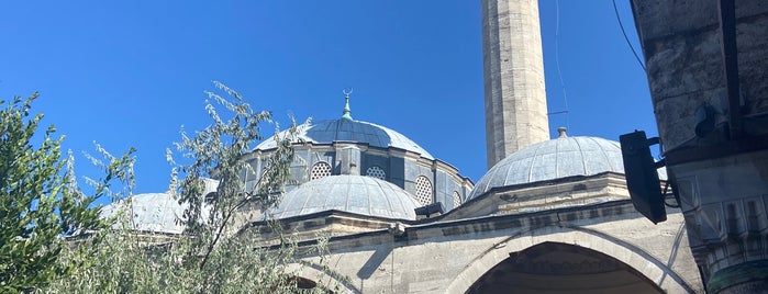 Gazi Ahmet Paşa Camii is one of İstanbul 9.