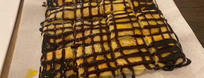 กูโรตีชาชัก is one of อุบลราชธานี_6_bakery, dessert.