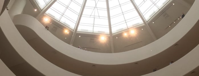 Solomon R Guggenheim Museum is one of Orte, die Justin gefallen.
