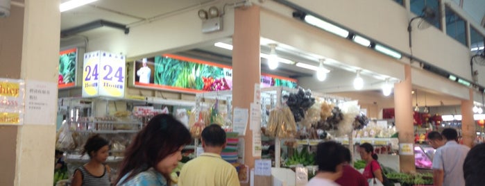 Hougang 681 Dry Market is one of Every Place I Went~.