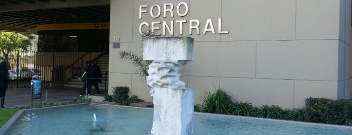 Foro Central de Porto Alegre is one of Tempat yang Disukai Eduardo.