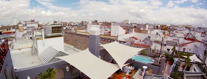 Roof is one of Lugares favoritos de Robert.