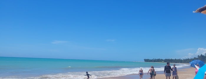 Praia de Ipioca is one of Alexandreさんの保存済みスポット.