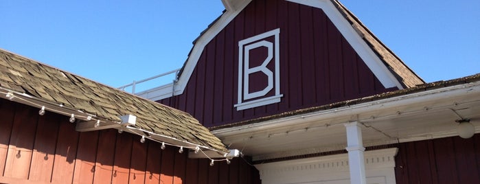 Brentwood Country Mart is one of LA's Must-Visits.