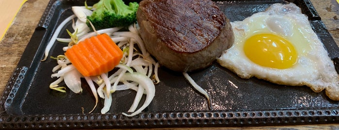 瘋牛排洋食館fun steak(港墘店) is one of steak House (стейки).