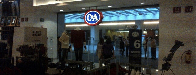 C&A is one of สถานที่ที่ Erika ถูกใจ.