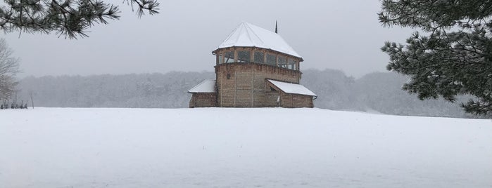 Magyarföldi Fatemplom is one of Nyugat-Dunántúl.