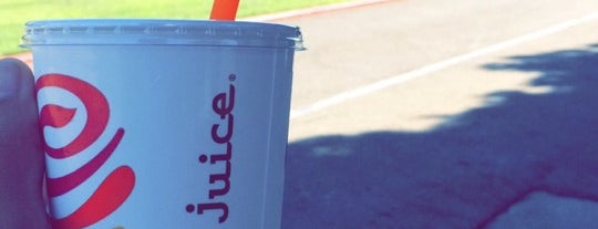 Jamba Juice is one of Robinさんのお気に入りスポット.