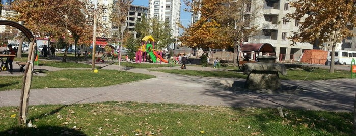 Beğendik Parkı is one of Lugares favoritos de Olga.