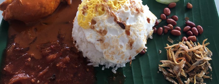 Restoran Roti Canai 17 is one of [ 🚝 Klang Valley ] 🌤 Breakfast 早餐.