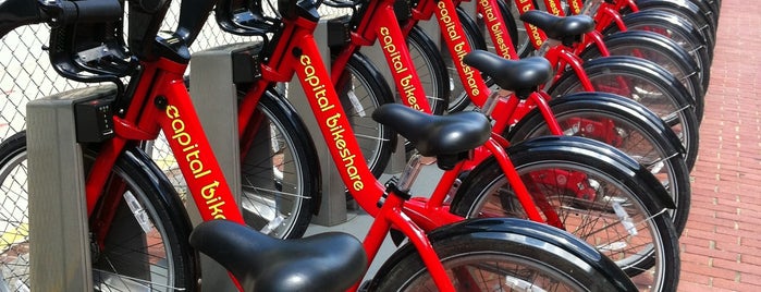 Capital Bikeshare - 10th & Constitution Ave NW is one of Washington.