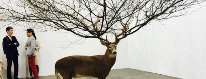 Art Basel 2015 is one of สถานที่ที่บันทึกไว้ของ Steven.