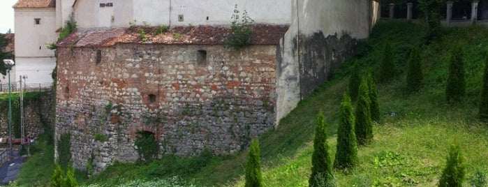 Bastionul Țesătorilor is one of Brasov si Prahova.