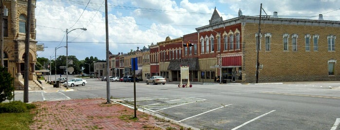 Peabody, KS is one of Lizzieさんのお気に入りスポット.