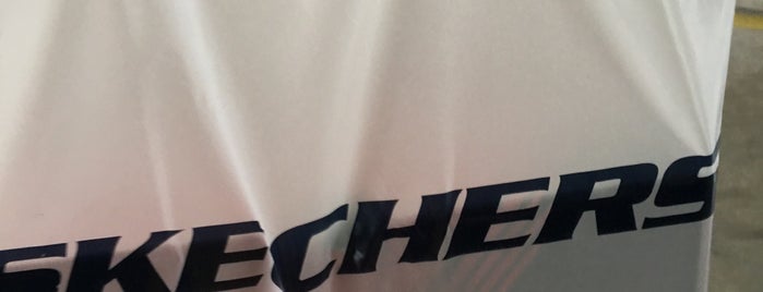 Skechers is one of ꌅꁲꉣꂑꌚꁴꁲ꒒さんの保存済みスポット.